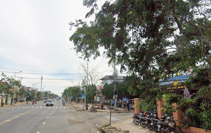 Cần bán Nhà kèm đất ở Ngô Mây gần chợ Diện tích 504m2, thổ cư 178m2